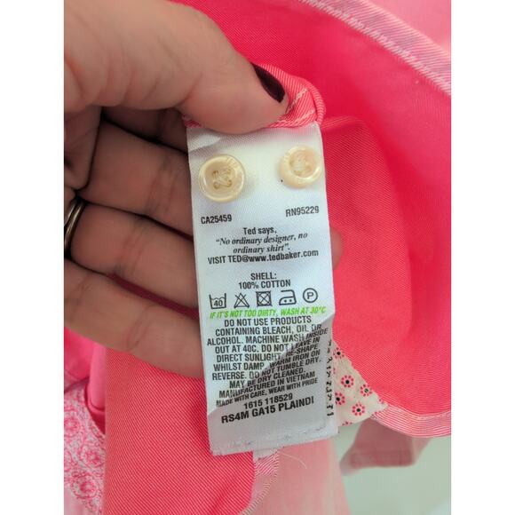Ted Baker Endurance Pink Button Down Shirt Size L 16.5 Collar - Picture 3 of 4